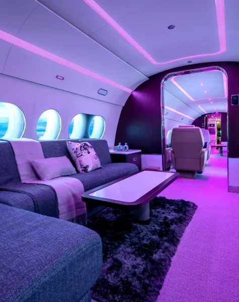 This-Luxury-Resort-in-Dubai-Offers-Guests-a-Private-Jet_Inside-Fly-FIVE---Credits_-FIVE